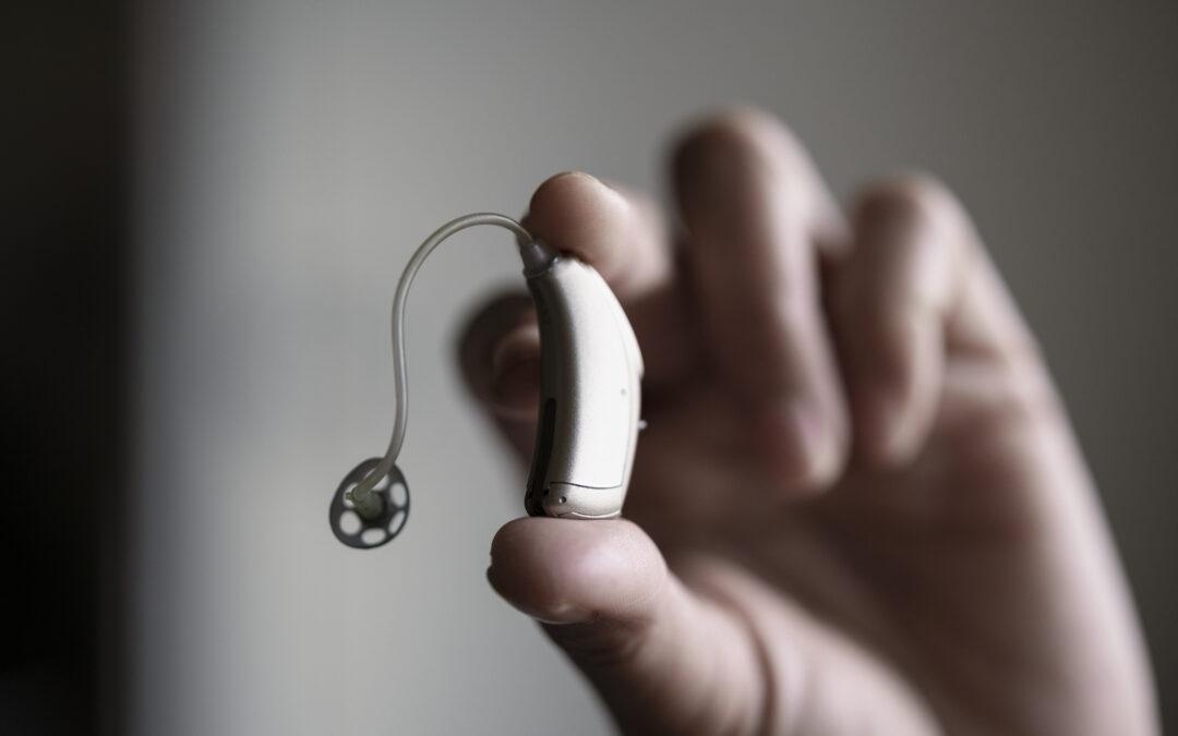 THE HEARING AID WARRANTY CLIFF: WHY YEAR 3 IS THE RISKIEST TIME FOR YOUR PATIENTS TO GO UNPROTECTED